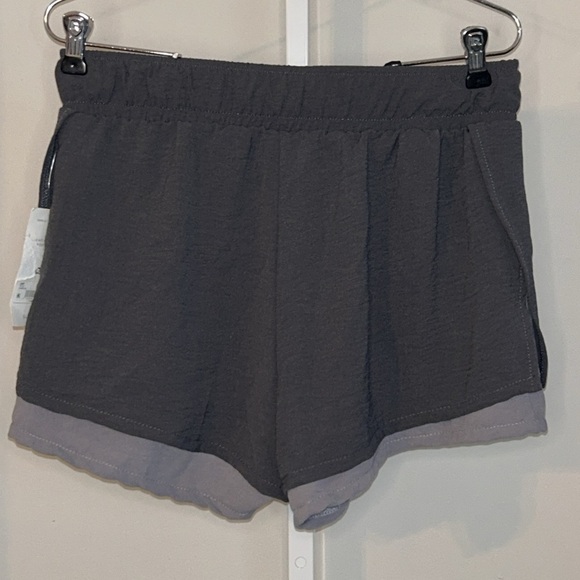 NWT Altar’d State AS Revival Charcoal Grey Two Tone Shorts Size Large - Picture 5 of 6